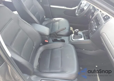 2014 Volkswagen Jetta z USA, uszkodzony, nr VIN 3VWD07A13EM232529